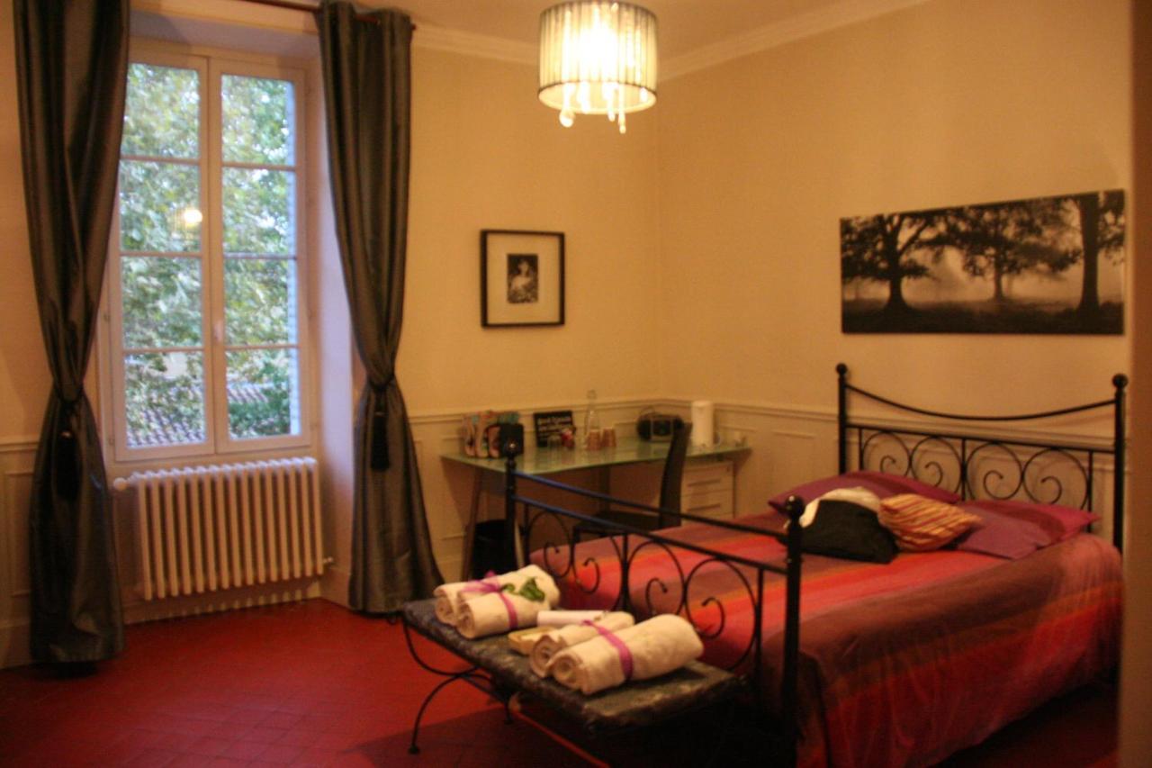 Le Mas Des Dames Appartement 亞維農 外观 照片