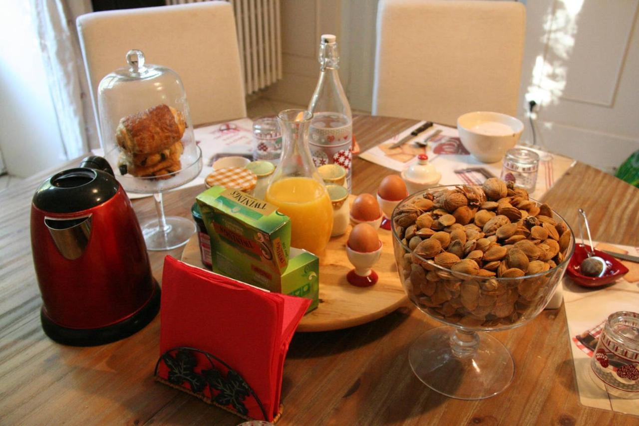 Le Mas Des Dames Appartement 亞維農 外观 照片