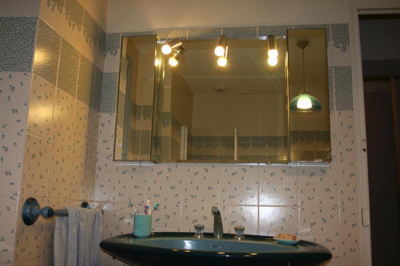 Le Mas Des Dames Appartement 亞維農 外观 照片