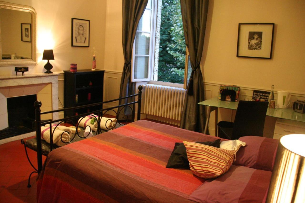 Le Mas Des Dames Appartement 亞維農 外观 照片